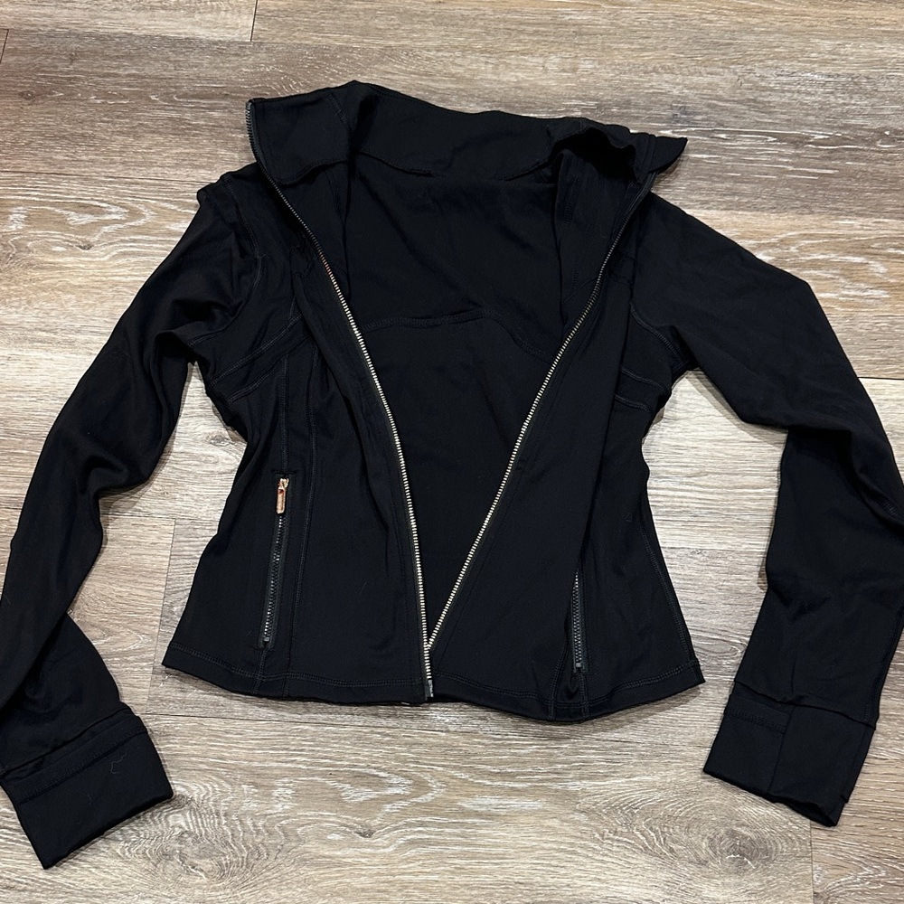 Lululemon Black Jacket - Picture 10 of 10